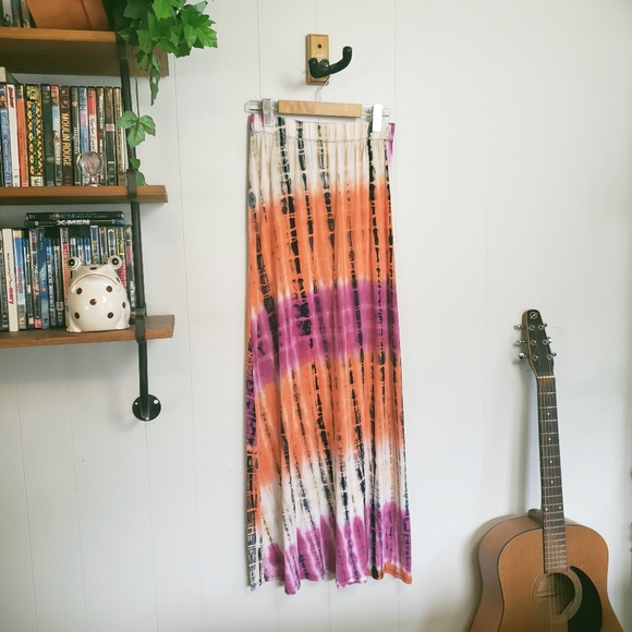 Loveappella Dresses & Skirts - Loveappella Tie-Dye Pink Jersey Maxi Skirt Travel Beach Vacation Boho Bohemian